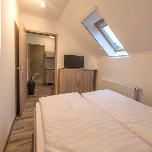 Kikoeto Anna Apartmanok Balatonboglár Exterior foto